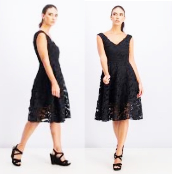 French Connection Bardot lace dress - Picture 3 of 6